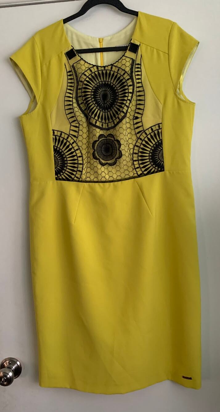 Vissavi European Yellow Black Mesh Lace Overlay Sheath Dress EU 46 US 14 XL